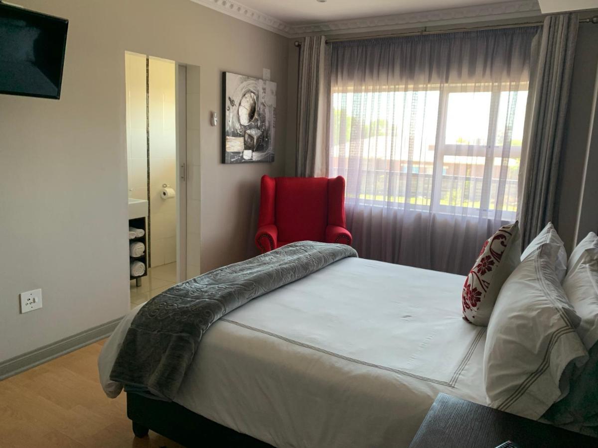 Leighton Court Hotel Нюкасъл Екстериор снимка