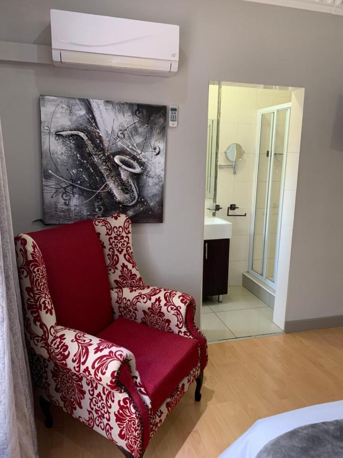 Leighton Court Hotel Нюкасъл Екстериор снимка